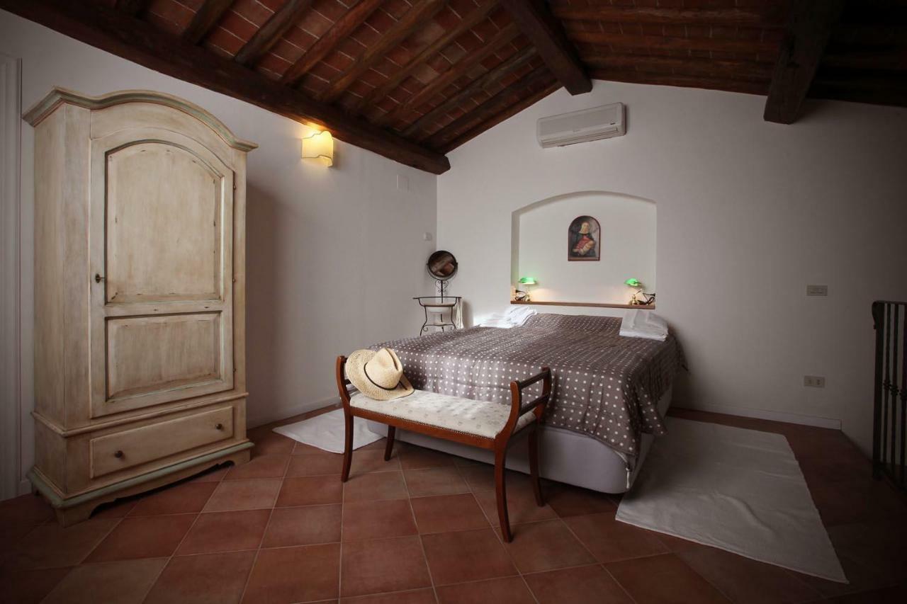 Agriturismo Le Pianore モンテスペルトリ エクステリア 写真
